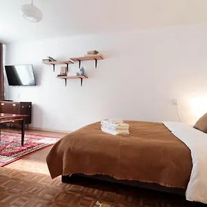 https://the-soviet-union-apartment-in-the-heart-of-the-old-city.hotels-of-almaty.com