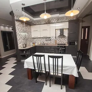 https://lilika-apartments-on-meskhishvili.alltbilisihotels.com